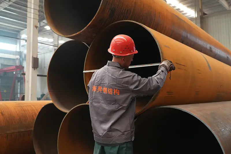 Pekin-Tianjin-Hebey bölgəsinin sənaye güclərindən istifadə edərək, HAISHENG Tangshan polad sənayesindəki transformasiya dalğası ilə ayaqlaşır.